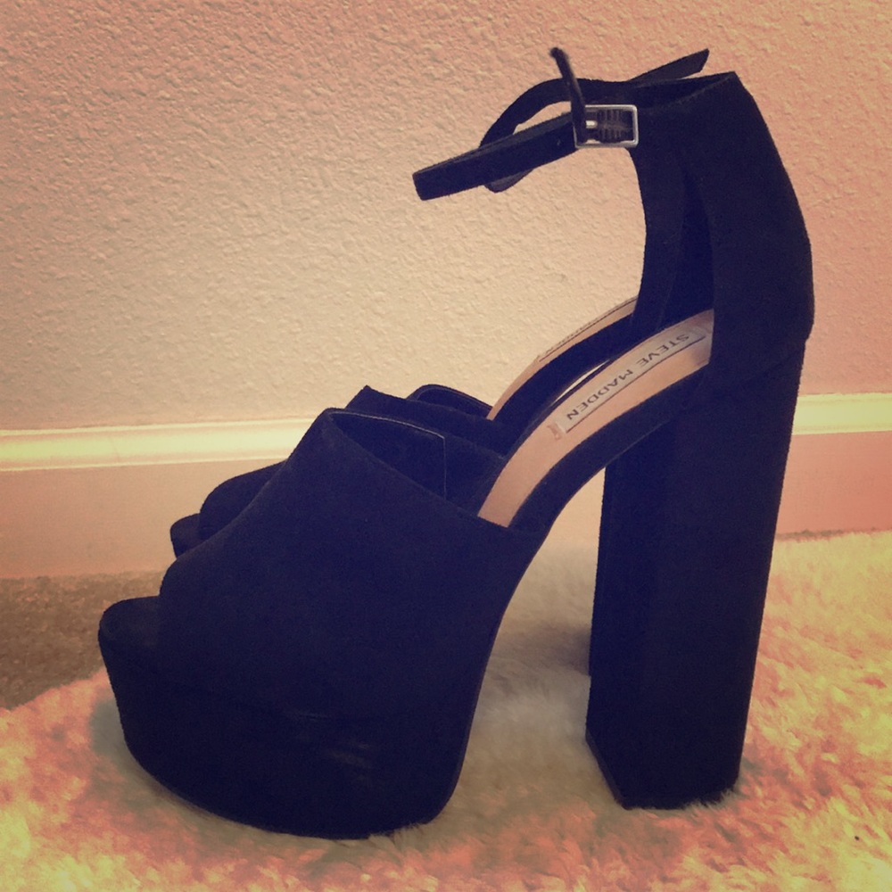 Black platform black Steve Madden heels